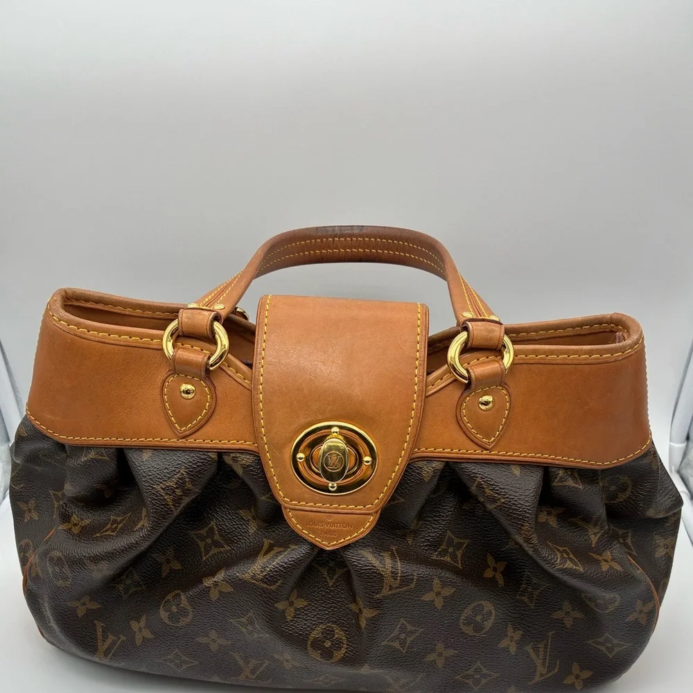 Louis Vuitton mm boetie Monogram Canvas Shoulder Bag with LV dust bag and COA